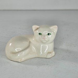 Goebel Cat Miniature Figurine Lying Down White Green Eyes West Germany